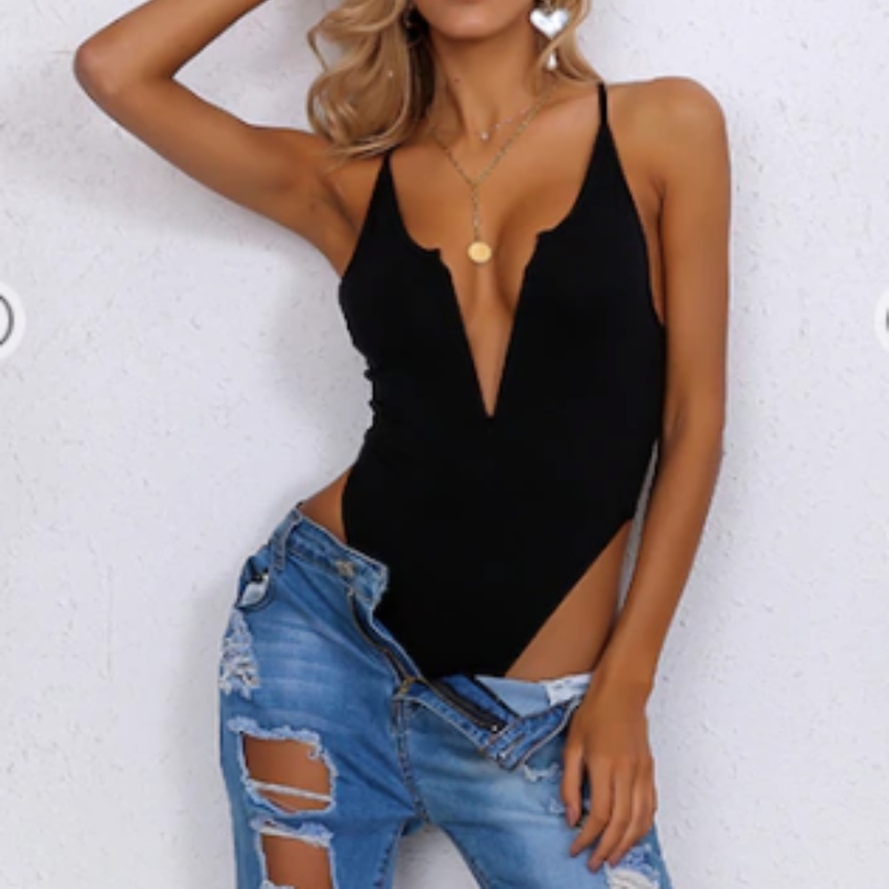 1 left! Deep V Cami Bodysuit - Picture 2 of 6